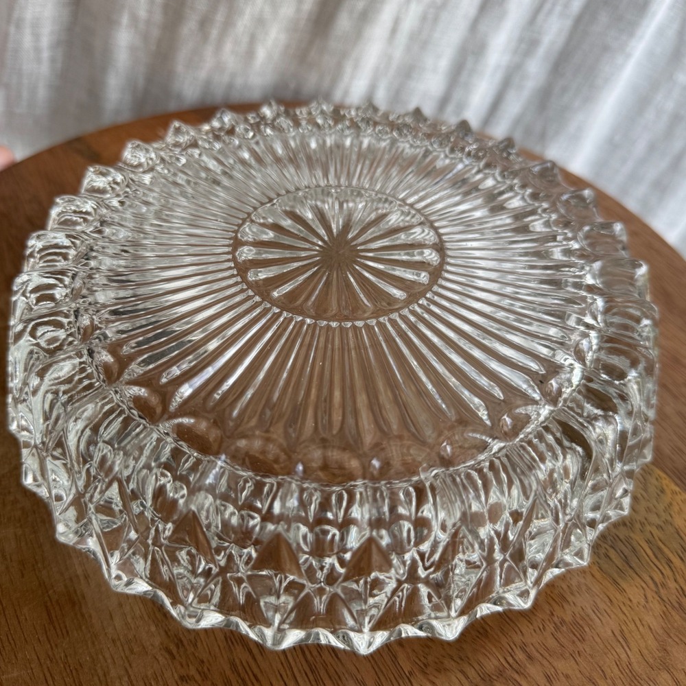 Vintage Glass Ashtray Heavy Italy Diamond Cut Scalloped MCM Barware Catchall - Picture 5 of 8